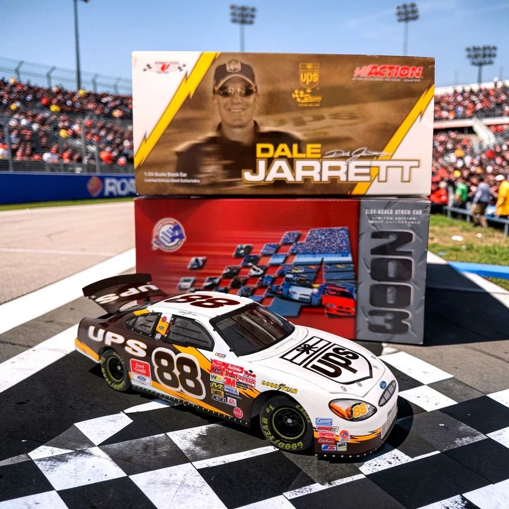 2003 Action Dale Jarrett #88 UPS Ford Taurus 1:24 Diecast Stock Car Limited